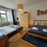 Apartment Stone Square *