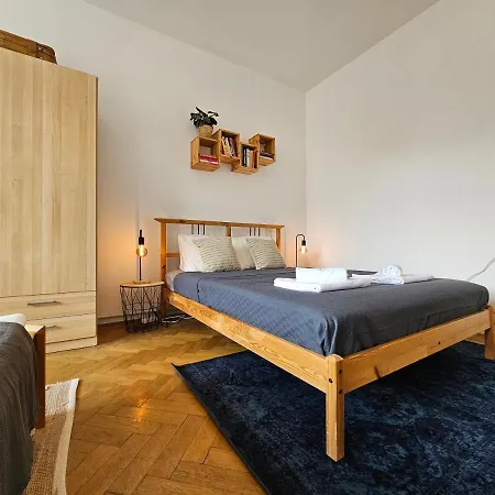 Lejlighed Stone Square *