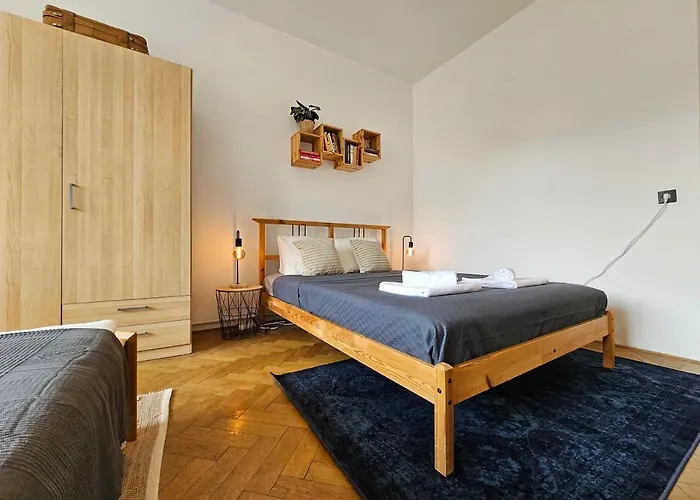 Apartament Stone Square *